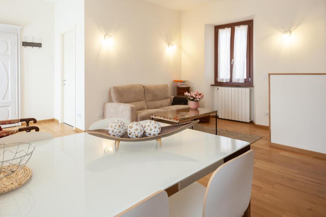 Raviola E Tajarin Apartment Verduno Exterior photo